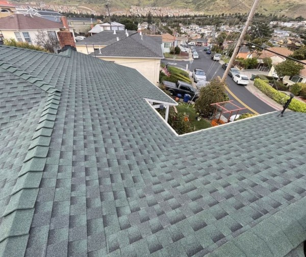 Roofing in Hayward, CA (1)